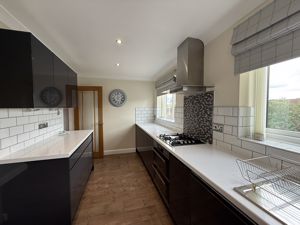 Photo 16- click for photo gallery